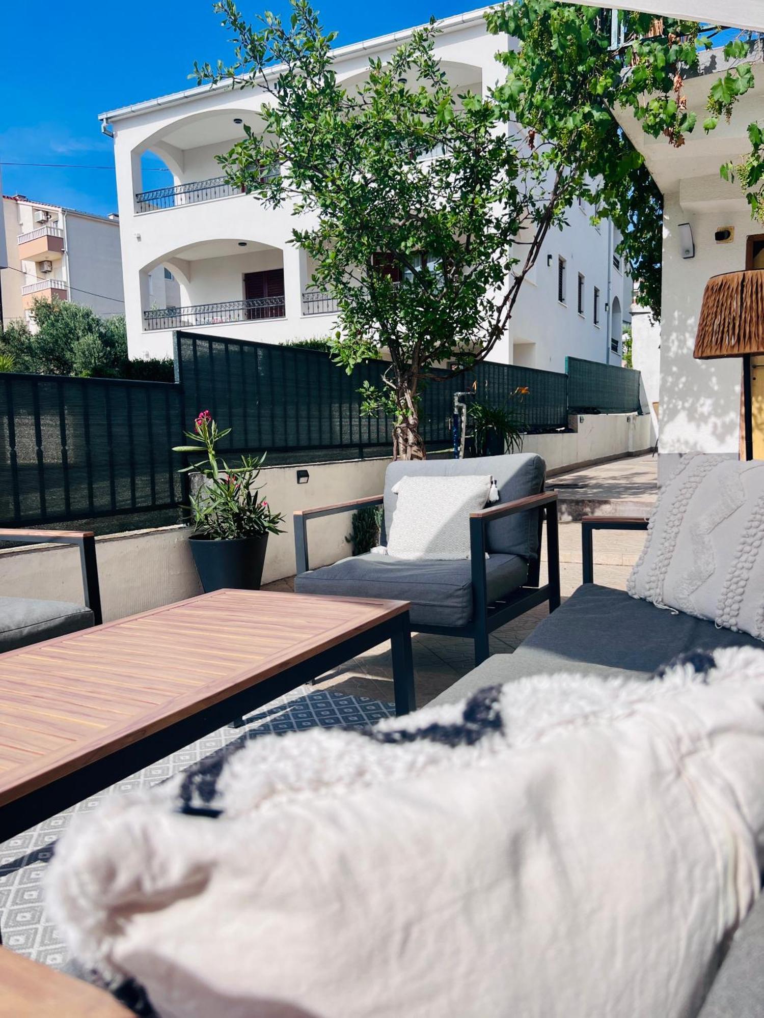 Apartmani-Okrug Gornji-Ciovo تروغير المظهر الخارجي الصورة