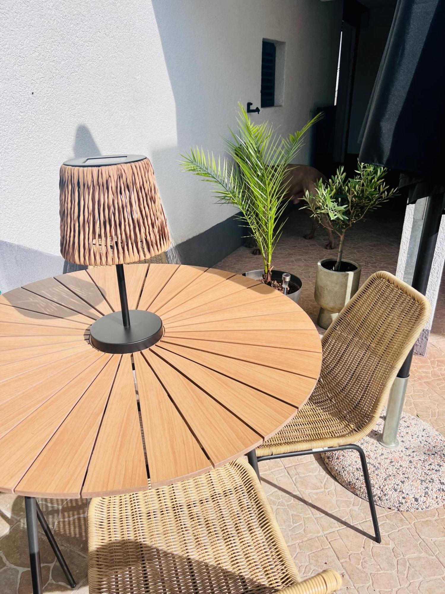 Apartmani-Okrug Gornji-Ciovo تروغير المظهر الخارجي الصورة