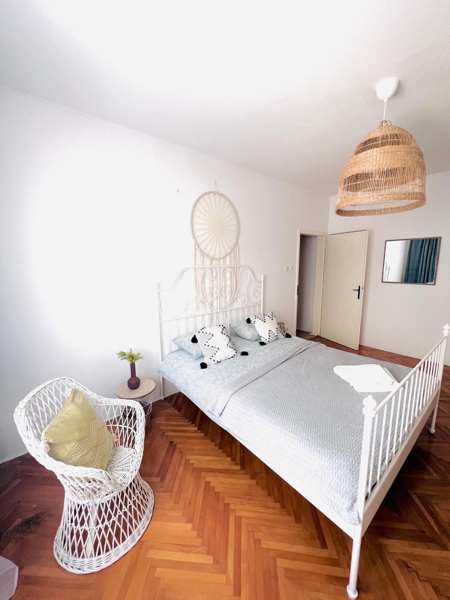 Apartmani-Okrug Gornji-Ciovo تروغير المظهر الخارجي الصورة